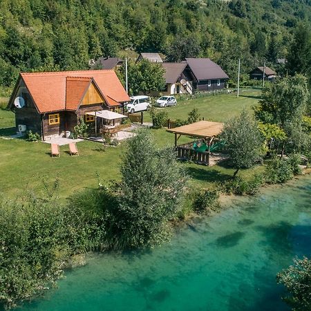 Plitvice Chalet Villa Korana ภายนอก รูปภาพ