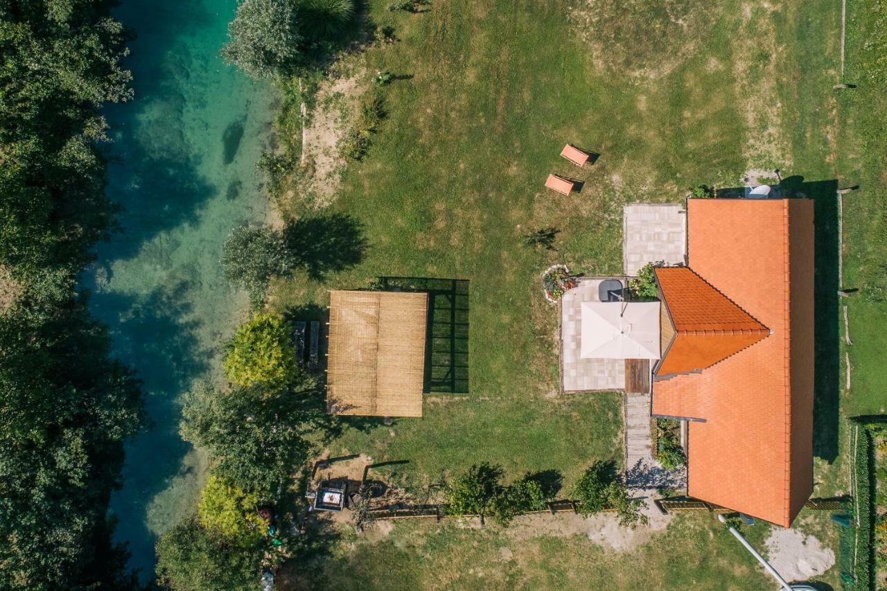 Plitvice Chalet Villa Korana ภายนอก รูปภาพ