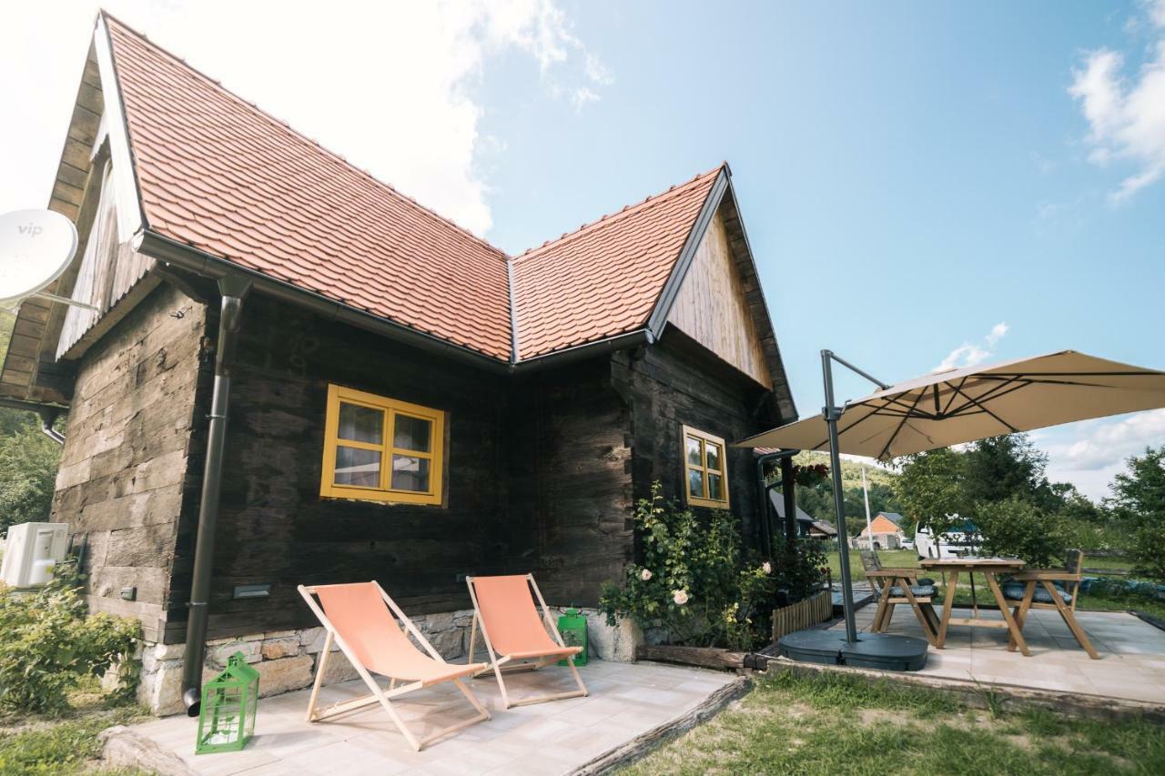 Plitvice Chalet Villa Korana ภายนอก รูปภาพ