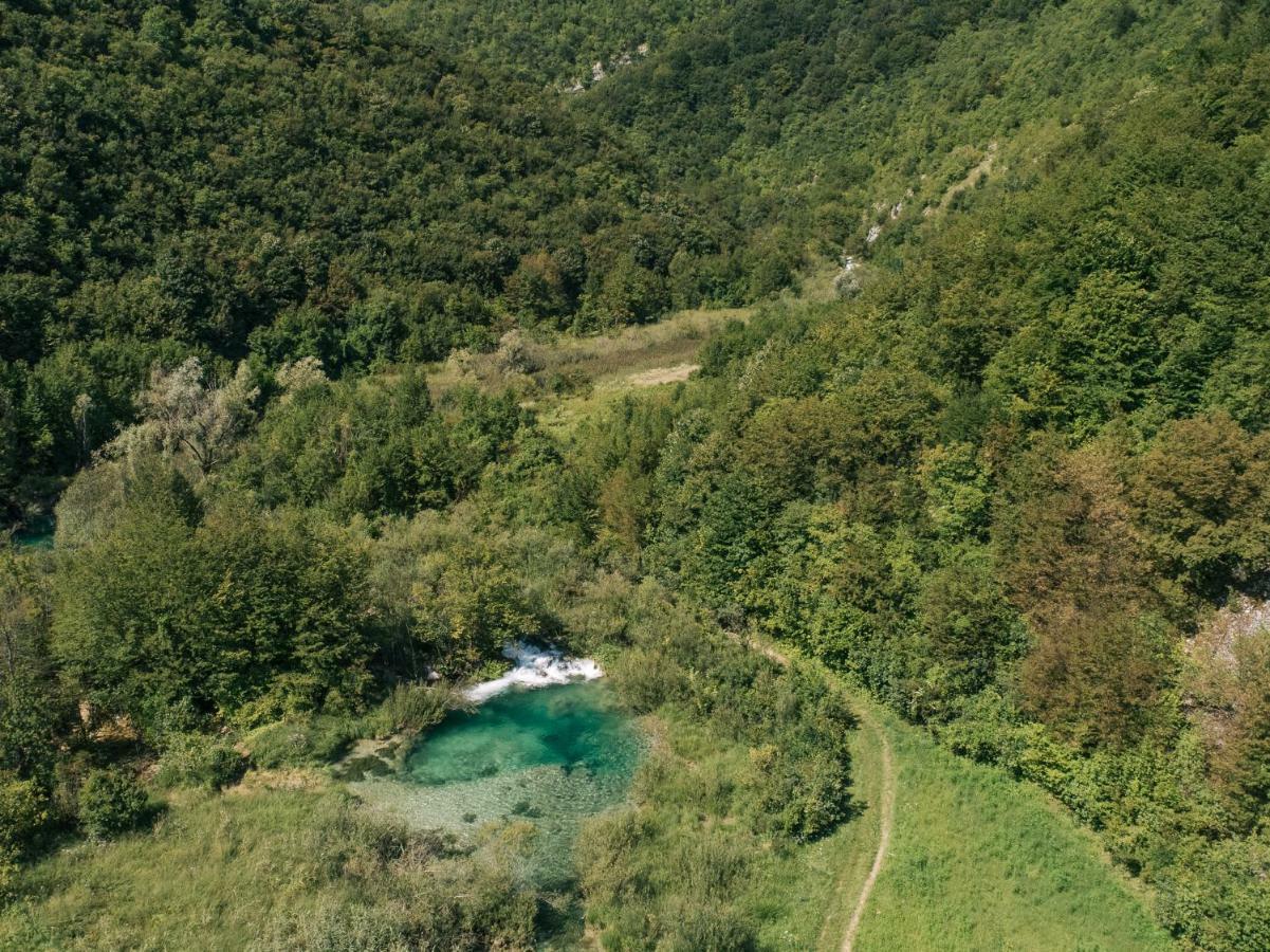 Plitvice Chalet Villa Korana ภายนอก รูปภาพ
